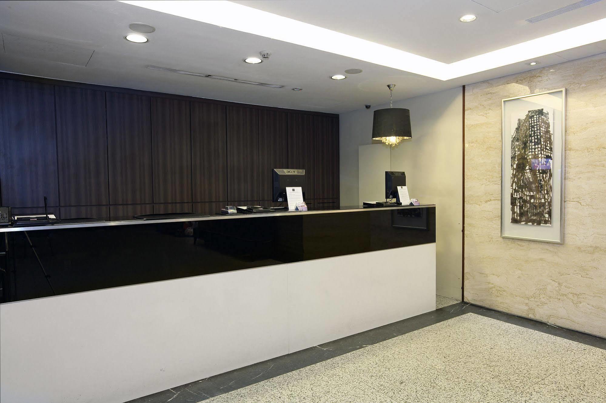 Value Hotel Balestier Singapore Exteriör bild